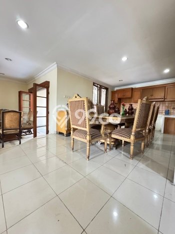 Dijual Hunian Mewah dengan Fasilitas Sekitar Lengkap di Cinere, Depok Dijual Hunian Mewah dengan Fasilitas Sekitar Lengkap di Cinere, Depok