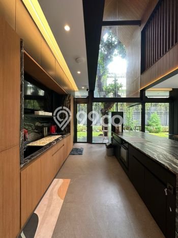 Hot Offer Hunian Mewah Ideal dan Luas di Kebayoran Baru, Jakarta Selatan Hot Offer Hunian Mewah Ideal dan Luas di Kebayoran Baru, Jakarta Selatan