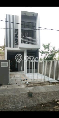 Dijual Cepat Rumah Favorit Siap Huni LB 150m2 di Gayungan, Surabaya Dijual Cepat Rumah Favorit Siap Huni LB 150m2 di Gayungan, Surabaya