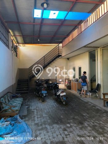 Area Ramai! Gudang Dijual di Driyorejo untuk Bisnis Luas Bangunan 1400m2 Area Ramai! Gudang Dijual di Driyorejo untuk Bisnis Luas Bangunan 1400m2