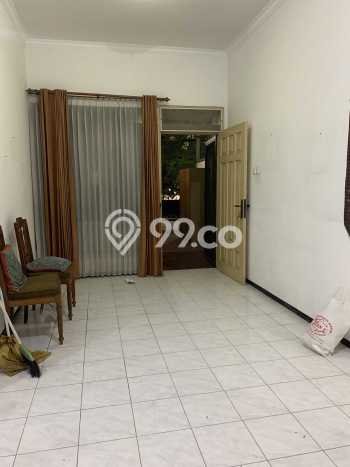 Jual Rumah Minimalis Bagus Punya 3 KT di Rungkut Surabaya SHM Jual Rumah Minimalis Bagus Punya 3 KT di Rungkut Surabaya SHM