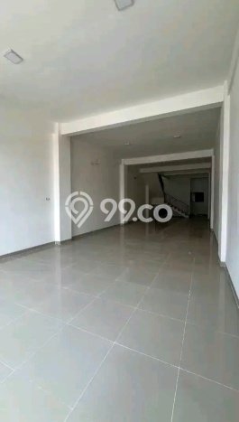 Unit Ruko Disewa Lokasi Gubeng, Surabaya Spesifikasi Luas Bangunan 300m2 Unit Ruko Disewa Lokasi Gubeng, Surabaya Spesifikasi Luas Bangunan 300m2