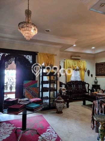 Rumah Elit Modern Tanpa Renovasi di Surabaya Kota Surabaya Rumah Elit Modern Tanpa Renovasi di Surabaya Kota Surabaya