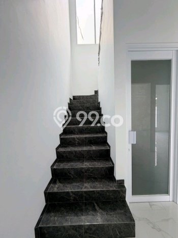 Dijual Hunian Rumah Nyaman 4 KT di Citraland, Surabaya Dijual Hunian Rumah Nyaman 4 KT di Citraland, Surabaya