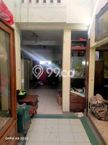 Dijual Hunian Rumah Terawat 7 KT di Ketintang, Surabaya Dijual Hunian Rumah Terawat 7 KT di Ketintang, Surabaya
