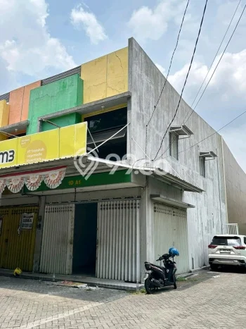 Disewakan Ruko di Kawasan Ramai Ketintang Luas 120m2 Disewakan Ruko di Kawasan Ramai Ketintang Luas 120m2