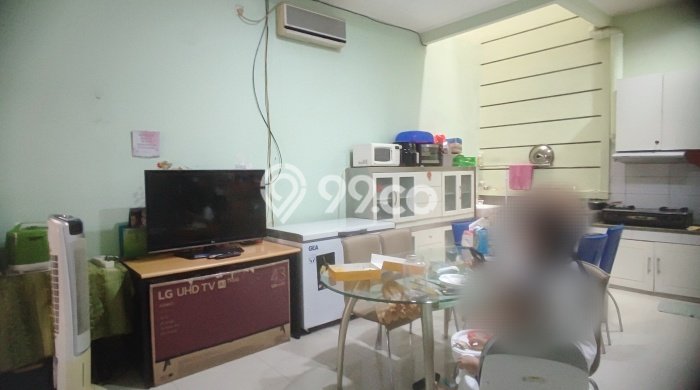 Dijual Hunian Rumah Terawat 3 KT di Tomang, Jakarta Barat Dijual Hunian Rumah Terawat 3 KT di Tomang, Jakarta Barat