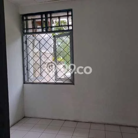 Lokasi terbaik! Rumah siap pakai dikontrakkan di Cengkareng LB 70m2 Lokasi terbaik! Rumah siap pakai dikontrakkan di Cengkareng LB 70m2