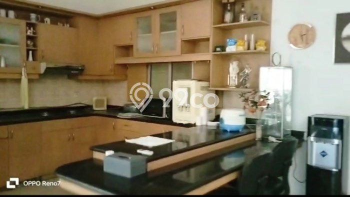 Disewakan! Rumah 5 Kamar Tidur &
3 Kamar Mandi di Pluit, Jakarta Utara Disewakan! Rumah 5 Kamar Tidur &
3 Kamar Mandi di Pluit, Jakarta Utara