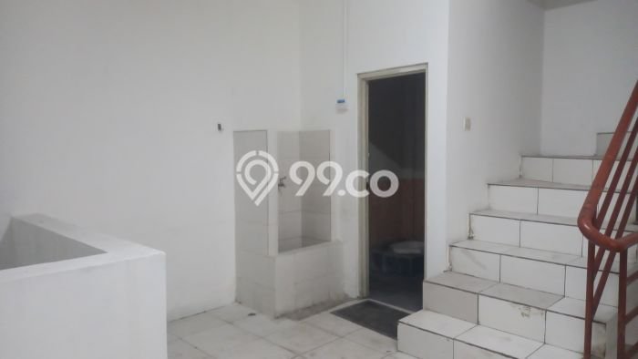 Ruko untuk disewa di Kembangan punya LT 112m2 & LB 200m2 harga sewa kompetitif Ruko untuk disewa di Kembangan punya LT 112m2 & LB 200m2 harga sewa kompetitif