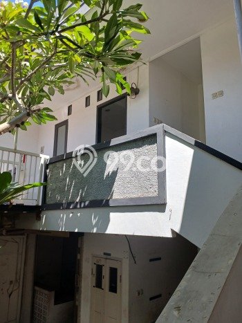 Rumah Disewakan Surabaya LT 450m2 LB 180m2 Kawasan Surabaya Kota Rumah Disewakan Surabaya LT 450m2 LB 180m2 Kawasan Surabaya Kota