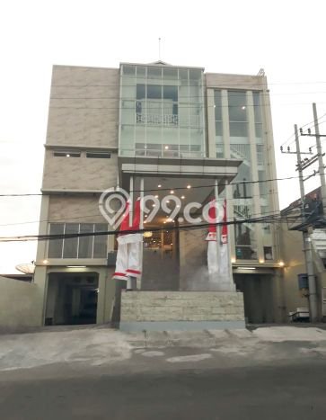 Kantor Dijual di Surabaya LT 560m2 & LB 1658m2 Lokasi Terbaik! Kantor Dijual di Surabaya LT 560m2 & LB 1658m2 Lokasi Terbaik!