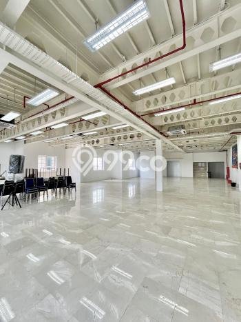 Unit Kantor Dijual di Surabaya LT 1003m2 & LB 2426m2 Unit Kantor Dijual di Surabaya LT 1003m2 & LB 2426m2