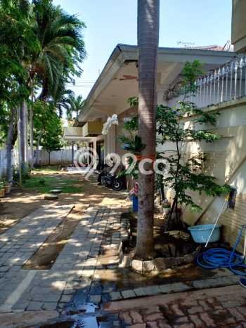 Rumah sewa siap huni 4 Kamar Tidur di Surabaya Kota, Surabaya Rumah sewa siap huni 4 Kamar Tidur di Surabaya Kota, Surabaya