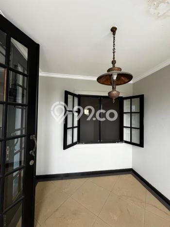 Disewakan Rumah Murah di Surabaya Kota Surabaya Punya 4 Kamar Tidur Disewakan Rumah Murah di Surabaya Kota Surabaya Punya 4 Kamar Tidur