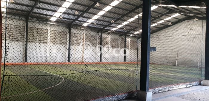 Disewakan Gudang komersial di Karawaci luas bangunan 1600m2 Disewakan Gudang komersial di Karawaci luas bangunan 1600m2