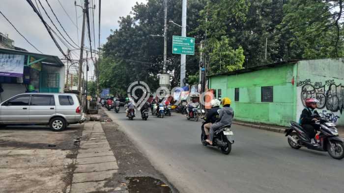 Ruko Dijual di Prime Area Jakarta Barat Luas 280m2 Ruko Dijual di Prime Area Jakarta Barat Luas 280m2