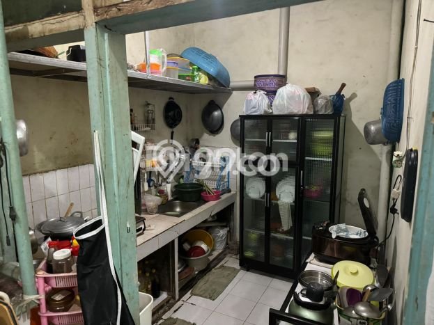 Rumah Luas Asri 2 KT Siap Huni di Waru Surabaya Rumah Luas Asri 2 KT Siap Huni di Waru Surabaya