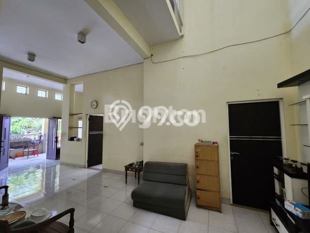 Rumah Luas Asri 2 KT Siap Pakai di Waru Surabaya Rumah Luas Asri 2 KT Siap Pakai di Waru Surabaya