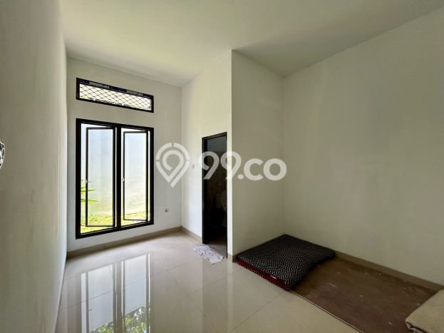 Rumah Strategis Modern Lb 135m2 di Pagedangan, Tangerang Rumah Strategis Modern Lb 135m2 di Pagedangan, Tangerang