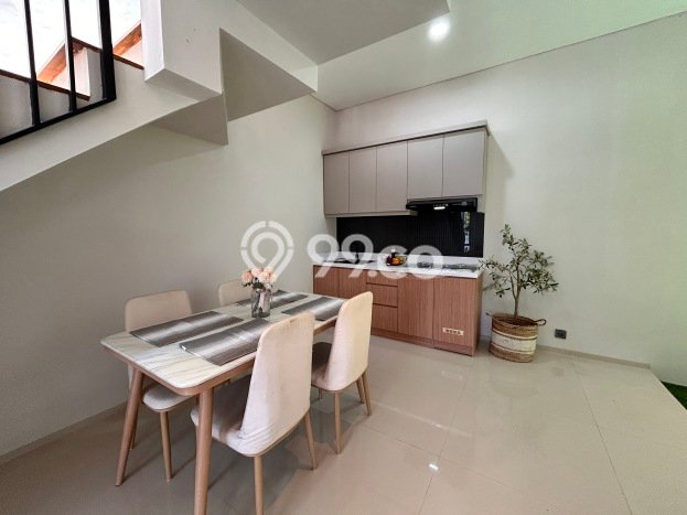 Hunian Nyaman Asri 4 KT Siap Huni di BSD Nusaloka Tangerang Hunian Nyaman Asri 4 KT Siap Huni di BSD Nusaloka Tangerang