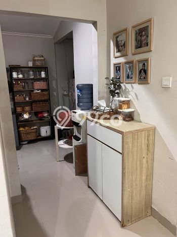 Hunian Nyaman Asri 2 KT Siap Huni di BSD Nusaloka Tangerang Hunian Nyaman Asri 2 KT Siap Huni di BSD Nusaloka Tangerang