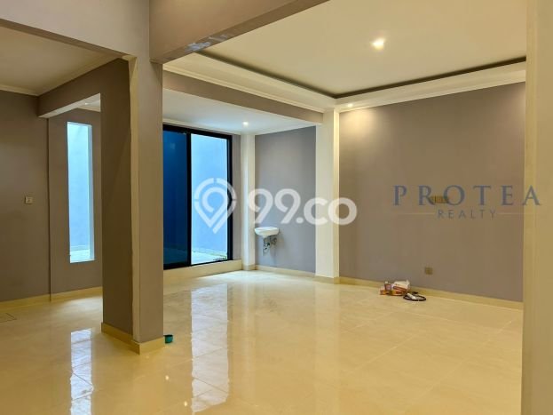 Hunian Mewah Dijual LT 164m2 di BSD, Tangerang Selatan Hunian Mewah Dijual LT 164m2 di BSD, Tangerang Selatan