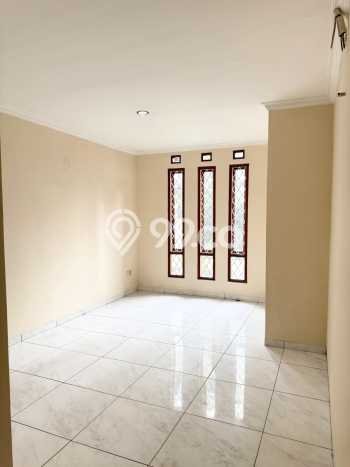 Dijual Rumah Premium dengan Fasilitas Sekitar Lengkap di Lengkong, Bandung Dijual Rumah Premium dengan Fasilitas Sekitar Lengkap di Lengkong, Bandung