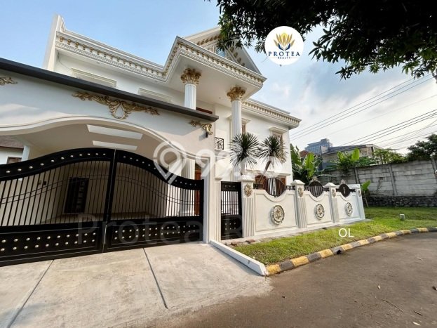 Rumah Luxury Modern Siap Huni di BSD Puspita Loka Tangerang Rumah Luxury Modern Siap Huni di BSD Puspita Loka Tangerang