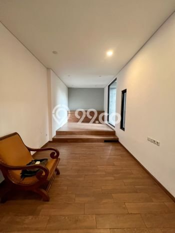 Jual Rumah Luas Megah Dengan View Cantik di Lebak Bulus, Jakarta Selatan Jual Rumah Luas Megah Dengan View Cantik di Lebak Bulus, Jakarta Selatan