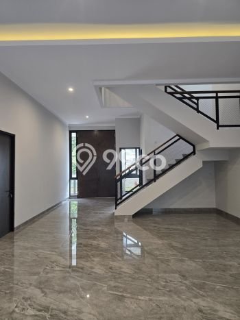 Ready to Use! Premium House LT 267m2 Desain Elegan di Sektor 9-Bintaro Ready to Use! Premium House LT 267m2 Desain Elegan di Sektor 9-Bintaro