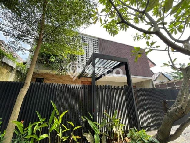 Jual Rumah Luas Megah Dengan View Cantik di Lebak Bulus, Jakarta Selatan Jual Rumah Luas Megah Dengan View Cantik di Lebak Bulus, Jakarta Selatan