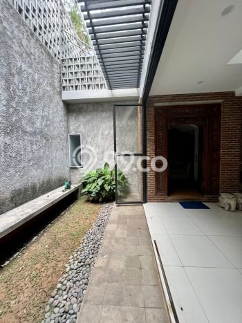 Jual Rumah Luas Megah Dengan View Cantik di Lebak Bulus, Jakarta Selatan Jual Rumah Luas Megah Dengan View Cantik di Lebak Bulus, Jakarta Selatan