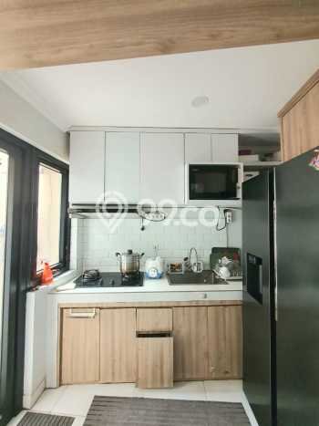 Rumah Minimalis 3 KT di Bintaro Tangerang Selatan Semi Furnished Rumah Minimalis 3 KT di Bintaro Tangerang Selatan Semi Furnished