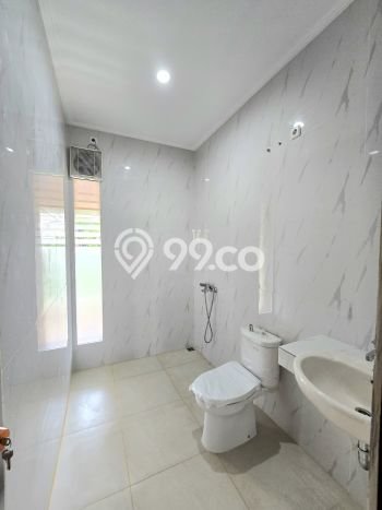 For Sale Rumah 3 Kamar Lokasi Strategis Nyaman dan Strategis di Ciputat For Sale Rumah 3 Kamar Lokasi Strategis Nyaman dan Strategis di Ciputat