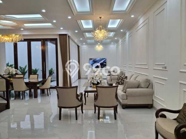 For Sale! Luxury House LT 240m2 Desain Modern di Cibubur For Sale! Luxury House LT 240m2 Desain Modern di Cibubur