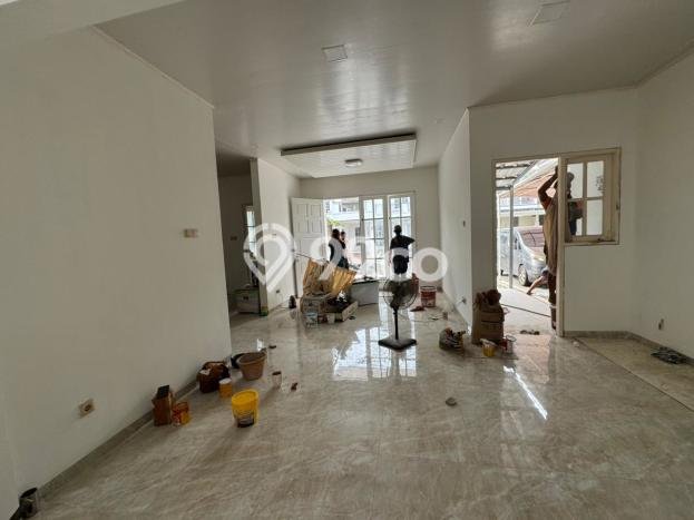 BEST DEAL! Rumah di Cileungsi, 2 KM, Akses Mudah Pusat Kota, LT 128m² Bangunan 110m² BEST DEAL! Rumah di Cileungsi, 2 KM, Akses Mudah Pusat Kota, LT 128m² Bangunan 110m²
