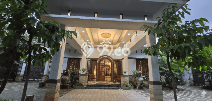 Rumah Mewah LB 400m2 Siap Pakai Desain Elegan di Cibubur, Jakarta Timur Rumah Mewah LB 400m2 Siap Pakai Desain Elegan di Cibubur, Jakarta Timur