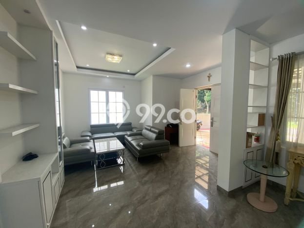 Rumah Luxury Modern Tanpa Renovasi di Kota Wisata Bogor Rumah Luxury Modern Tanpa Renovasi di Kota Wisata Bogor