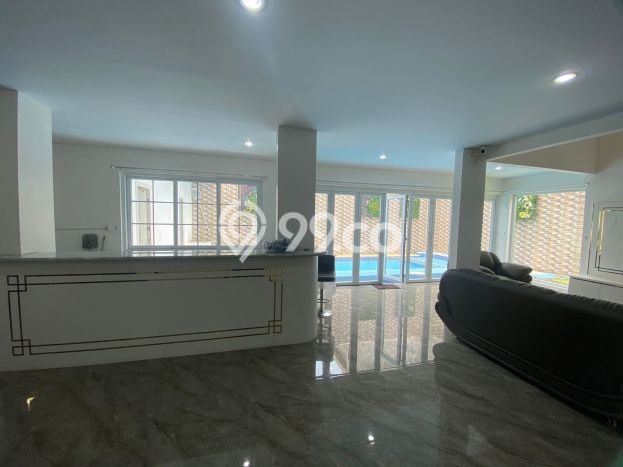 Rumah Luxury Modern Tanpa Renovasi di Kota Wisata Bogor Rumah Luxury Modern Tanpa Renovasi di Kota Wisata Bogor