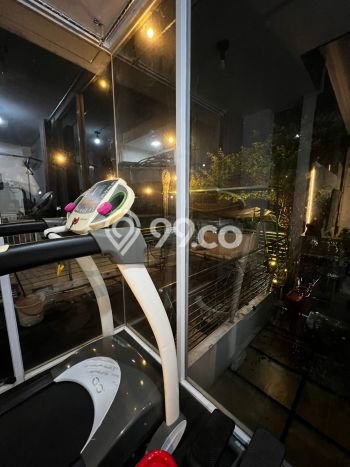 Hunian Elit LB 240m2 Siap Huni Desain Elegan di Citra Grand, Jakarta Timur Hunian Elit LB 240m2 Siap Huni Desain Elegan di Citra Grand, Jakarta Timur