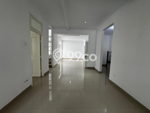 Rumah Minimalis 3 Kamar LT 136m2 di Kota Wisata Rumah Minimalis 3 Kamar LT 136m2 di Kota Wisata