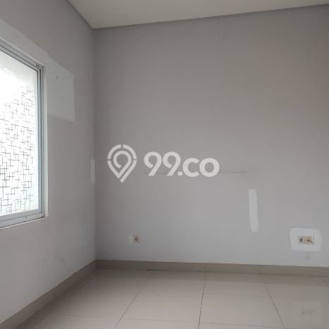 Disewakan! Rumah 5 Kamar Tidur &
4 Kamar Mandi di Green Lake City, Jakarta Barat Disewakan! Rumah 5 Kamar Tidur &
4 Kamar Mandi di Green Lake City, Jakarta Barat