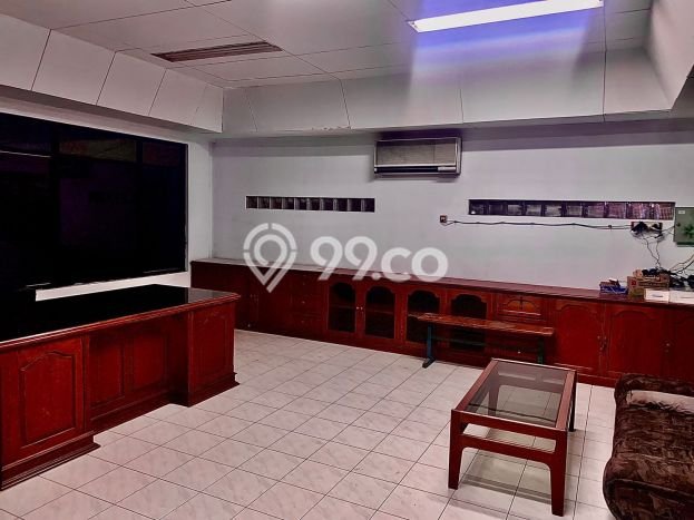 Gudang untuk Disewa di Pusat Tangerang Luas Bangunan 1100m2 Gudang untuk Disewa di Pusat Tangerang Luas Bangunan 1100m2
