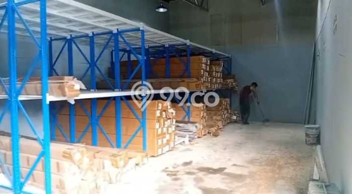 Unit Gudang Dijual di Cipondoh Tangerang Luas Tanah 1081m2, Luas Bangunan 180m2 Unit Gudang Dijual di Cipondoh Tangerang Luas Tanah 1081m2, Luas Bangunan 180m2