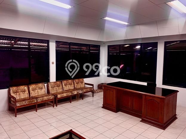 Gudang untuk Disewa di Pusat Tangerang Luas Bangunan 1100m2 Gudang untuk Disewa di Pusat Tangerang Luas Bangunan 1100m2