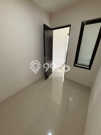 Dijual Rumah Mewah Megah Dengan View Eksklusif di Green Lake City, Jakarta Barat Dijual Rumah Mewah Megah Dengan View Eksklusif di Green Lake City, Jakarta Barat
