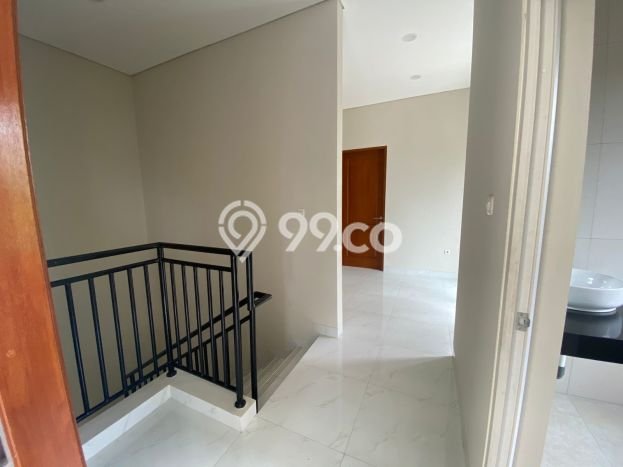 Dijual Hunian Rumah Terawat 3 KT di Duri Kosambi, Jakarta Barat Dijual Hunian Rumah Terawat 3 KT di Duri Kosambi, Jakarta Barat