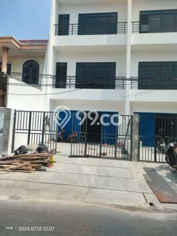 Ruko Bagus Dijual LB 288m2 Lokasi Strategis Jakarta Barat Area Cocok untuk Berbisnis Ruko Bagus Dijual LB 288m2 Lokasi Strategis Jakarta Barat Area Cocok untuk Berbisnis