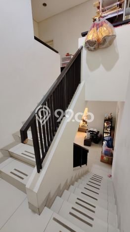 Hunian Elit LB 480m2 Siap Pakai Desain Elegan di Puri Mansion, Jakarta Barat Hunian Elit LB 480m2 Siap Pakai Desain Elegan di Puri Mansion, Jakarta Barat